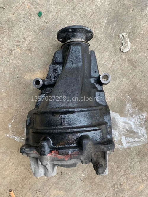 豐田漢蘭達原裝拆車后差速器供應 優(yōu)質鉆尾自轉螺絲配件